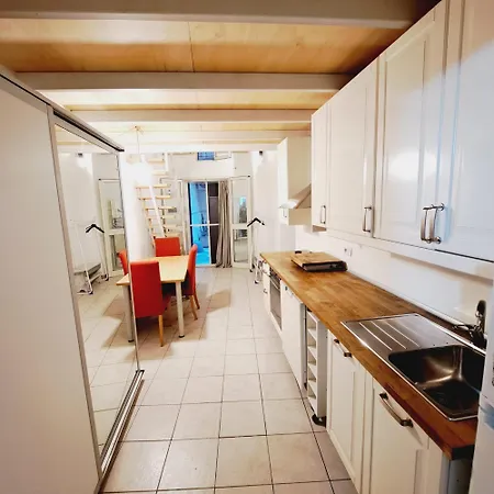 Alojamento de Acomodação e Pequeno-almoço Loft San Nicola